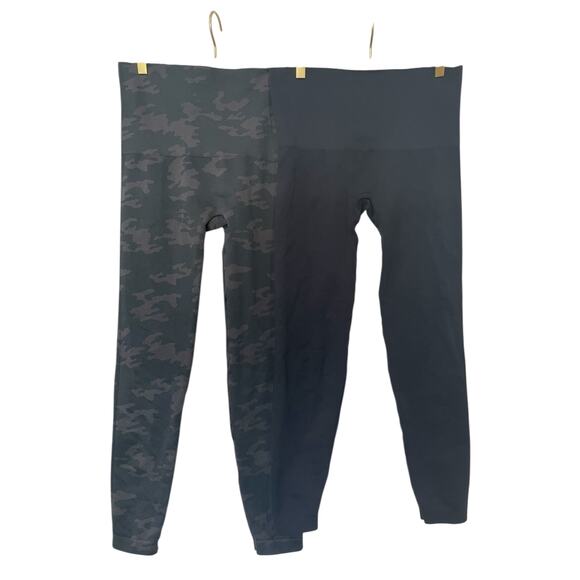 SPANX Leggings Set of 2 – Navy & Camo – Size XL – Compression Fit – EUC - Picture 3 of 6